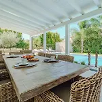 Villa Esclusiva Con Piscina Privata A Mondello Palermo