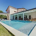Villa Esclusiva Con Piscina Privata A Mondello Palermo