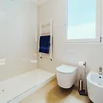 Esclusiva Con Piscina Privata A Mondello *