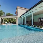 Esclusiva Con Piscina Privata A Mondello