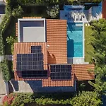 Esclusiva Con Piscina Privata A Mondello Villa *
