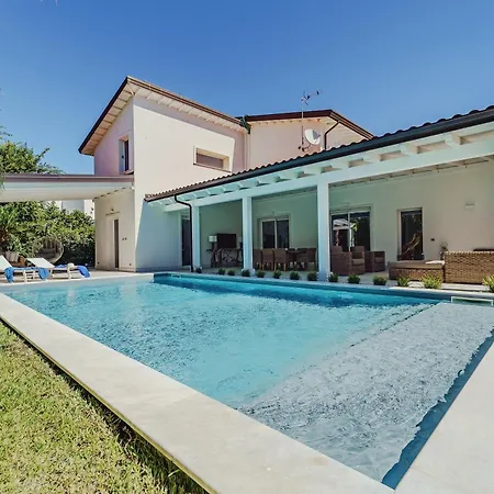 ヴィラ Esclusiva Con Piscina Privata A Mondello パレルモ