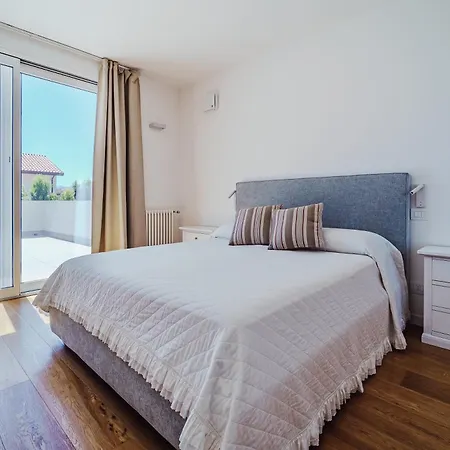 Esclusiva Con Piscina Privata A Mondello * パレルモ