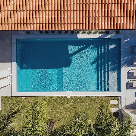 Esclusiva Con Piscina Privata A Mondello *